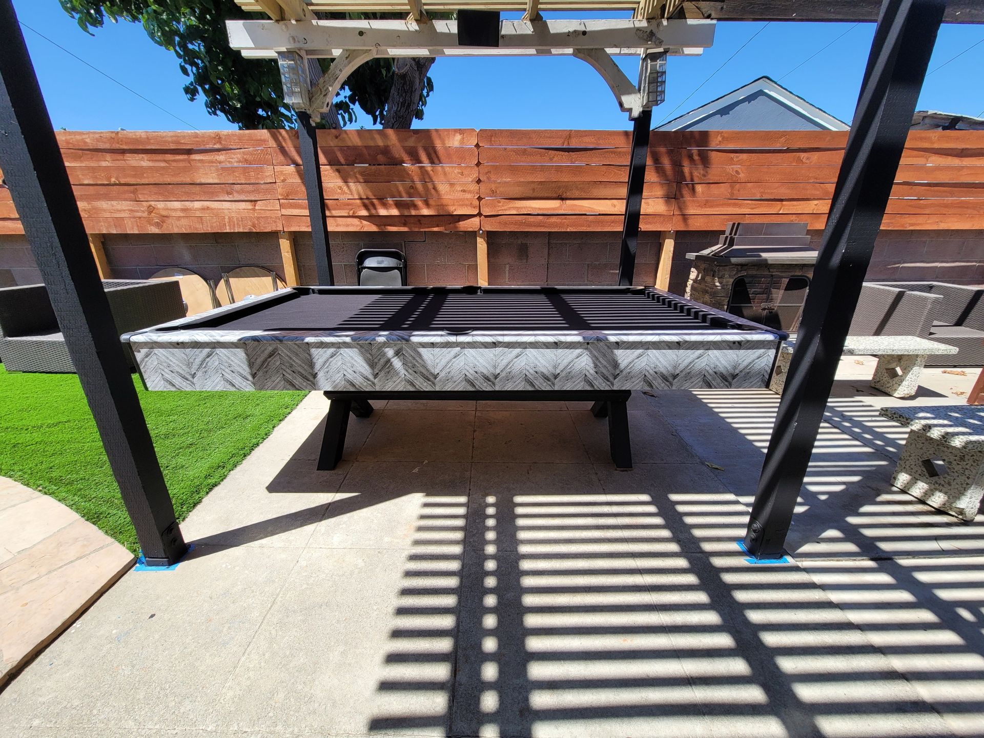 Custom Pool Table (B) Picture